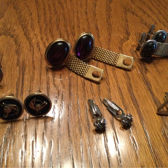 13 pair of Vintage Cuff Links - Picture 2 of 3